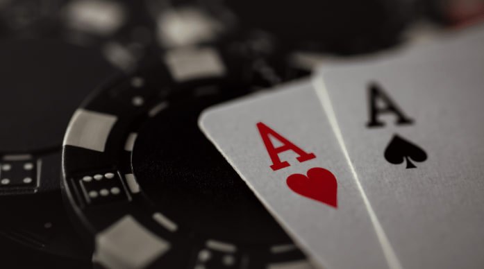 Roulette table live dealer casino MMK ဝင်ရောက်ကစားမှု
